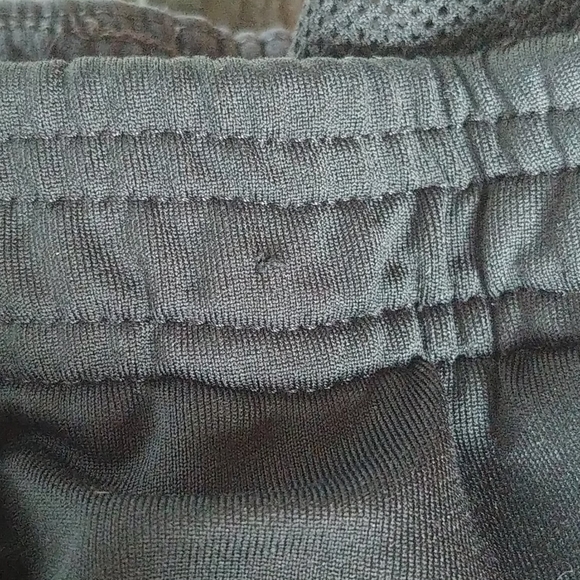 🌾3/$50🌾 Adidas clima 365 track pant - Picture 10 of 10